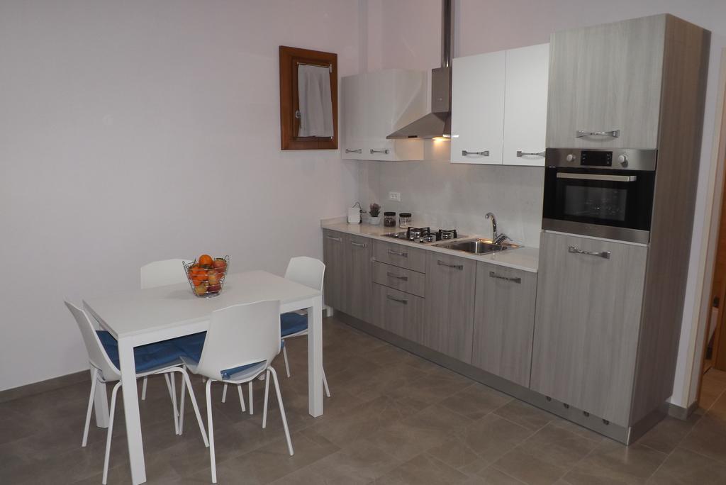 Venice House Room photo